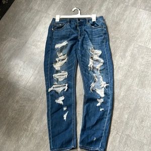 American Eagle ripped jeans size 6